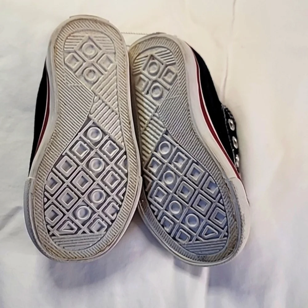 Gymboree slip on